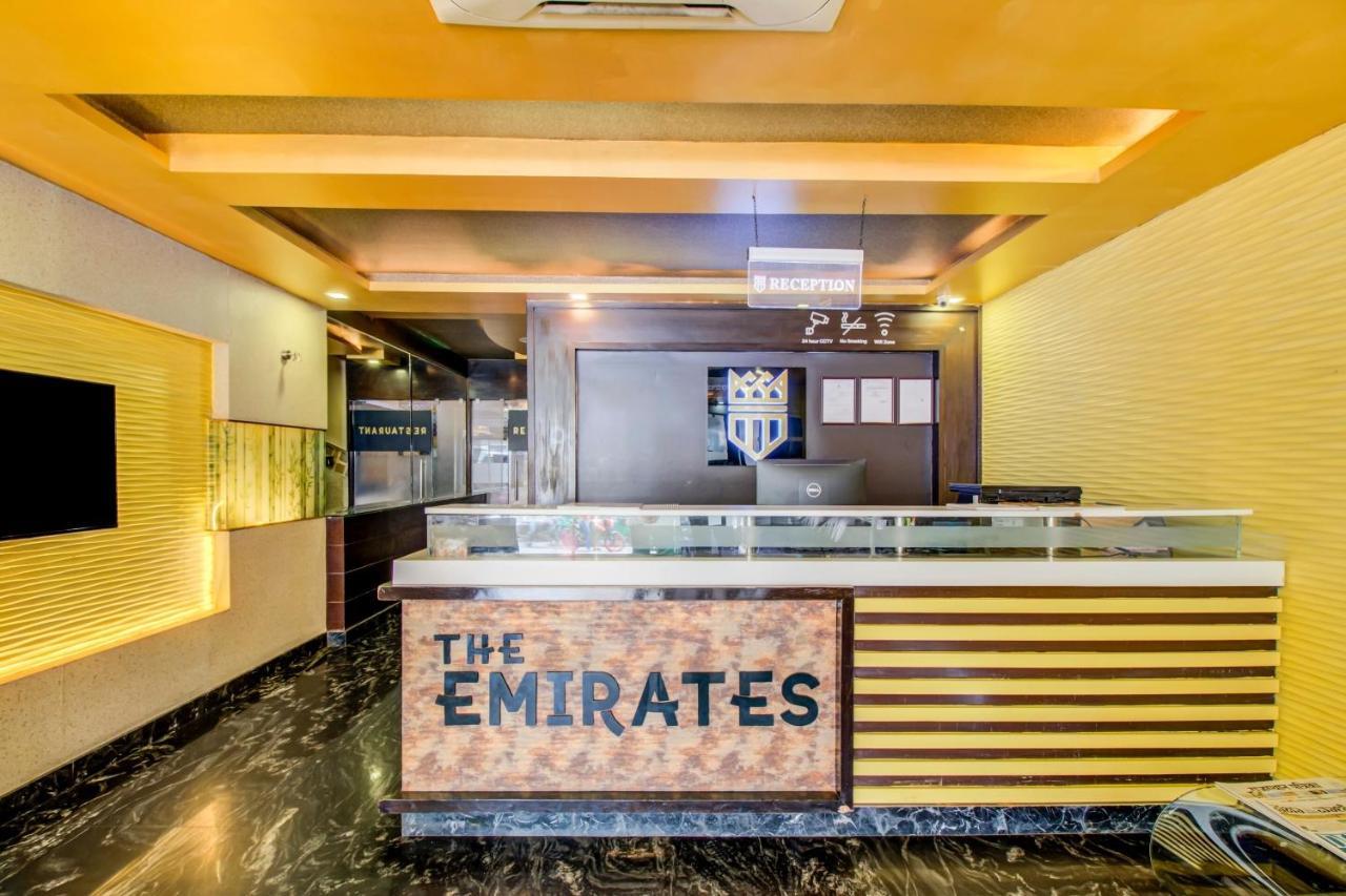 Capital O 5381 The Emirates Hotel Bangalore Buitenkant foto